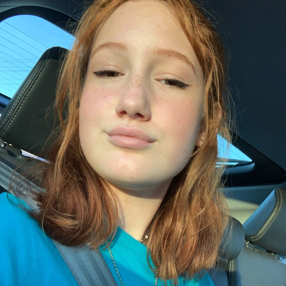 Meet your Posher, Lily